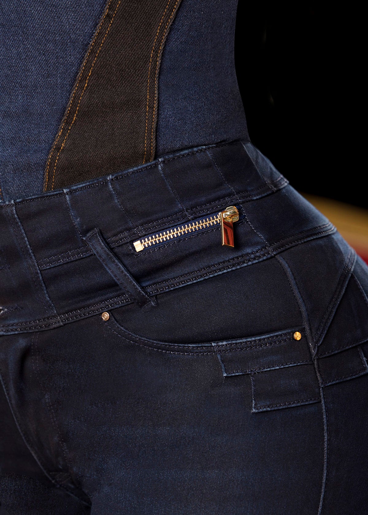 Jean skinny cierre de lujo oro 24k